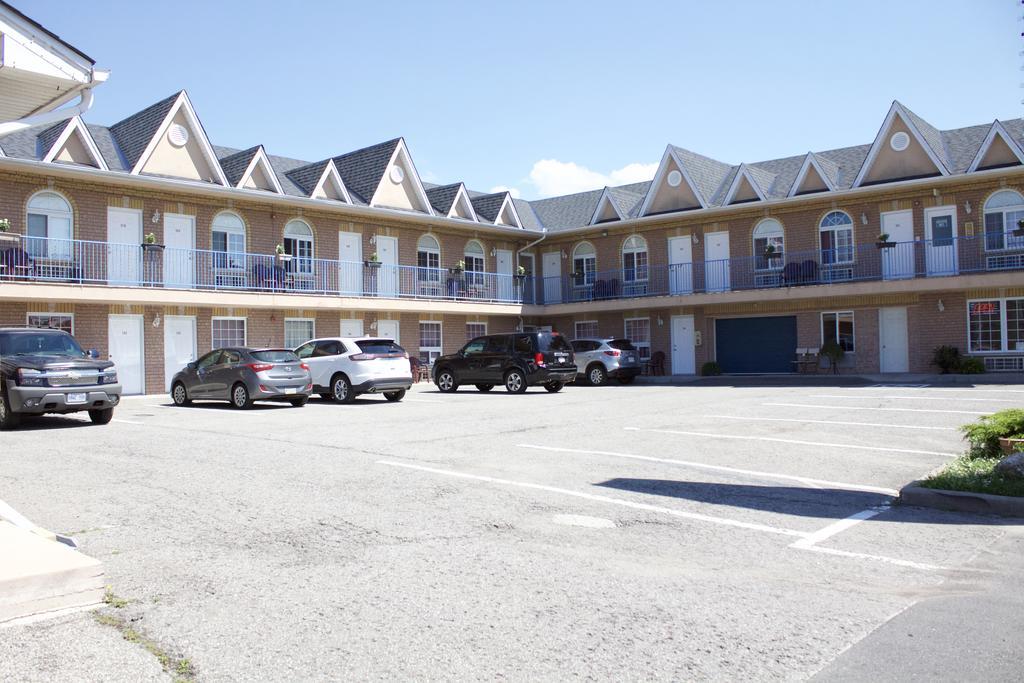 Grewals Inn And Suites Niagara Falls Exterior foto