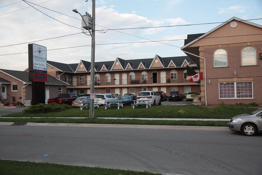 Grewals Inn And Suites Niagara Falls Exterior foto